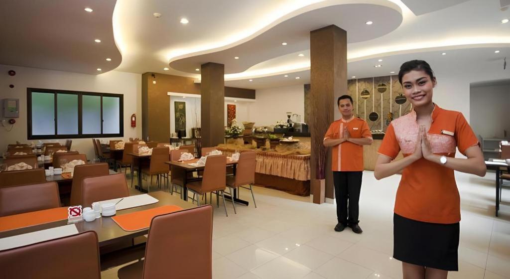Hotel Grand Malioboro Yogyakarta Exterior foto