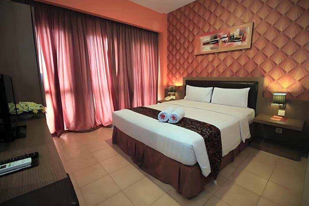Hotel Grand Malioboro Yogyakarta Exterior foto